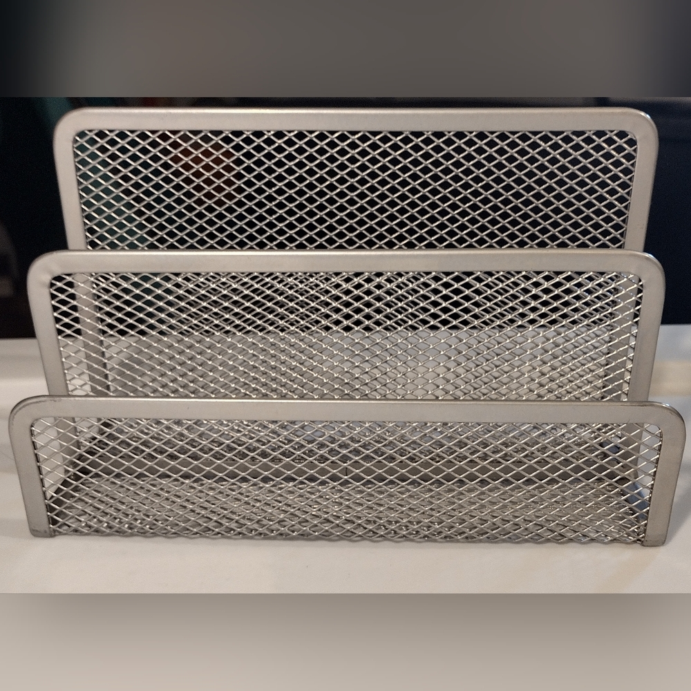 Wire Mesh 2 slot mail file office organizer
